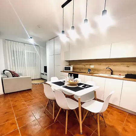 Dyrrah Apartamento *